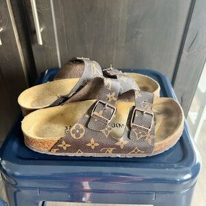 birkenstock Louis Vuitton